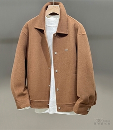 市场上装-夹克-休闲夹克