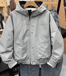 市场上装-夹克-休闲夹克