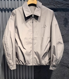 市场上装-夹克-休闲夹克