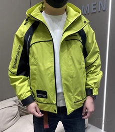 市场上装-夹克-休闲夹克