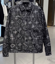 市场上装-夹克-休闲夹克