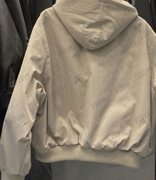 市场上装-夹克-休闲夹克