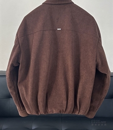 市场上装-皮衣-休闲皮衣