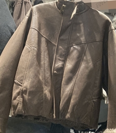 市场上装-皮衣-休闲皮衣