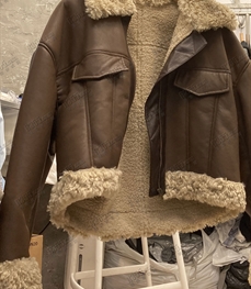 市场上装-皮衣-休闲皮衣