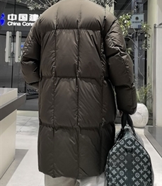 市场上装-棉衣/羽绒服-休闲棉服