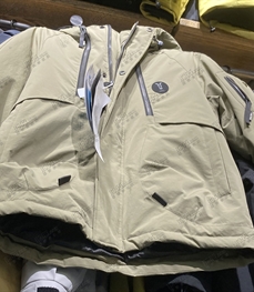 市场上装-棉衣/羽绒服-休闲棉服