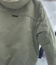 市场上装-棉衣/羽绒服-休闲卫棉服