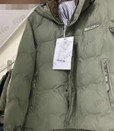市场上装-棉衣/羽绒服-休闲卫棉服