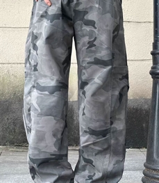 市场男裤-休闲-休闲裤