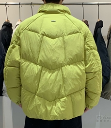 市场上装-棉衣/羽绒服-休闲棉服